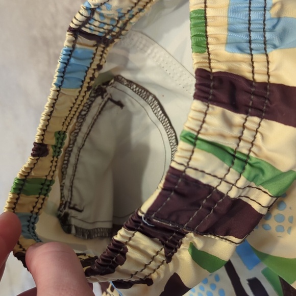 Quicksilver swim trunks 3Y - Picture 4 of 4